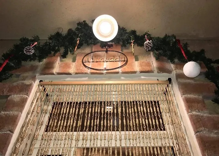 Alojamento de Acomodação e Pequeno-almoço A Vinedda Scilla