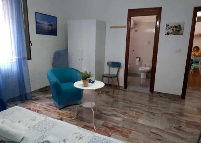 Alojamento de Acomodação e Pequeno-almoço A Vinedda 3*